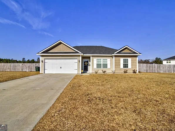 56 Avondale Dr, Ludowici, GA 31316