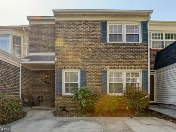 1110 Moorefield Creek Rd SW, Vienna, VA 22180