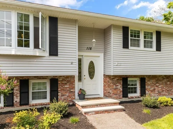 118 Randall St, North Easton, MA 02356