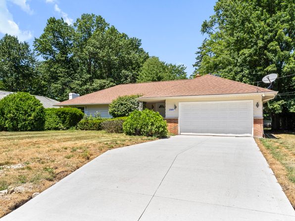 25897 Euclid Chagrin Pkwy