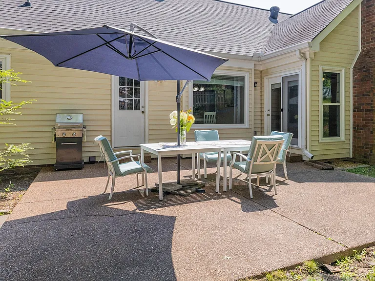 1521 Pinkerton Rd — Photo 30