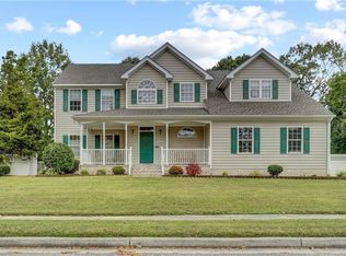 1618 Plantation Woods Way, Chesapeake, VA 23320