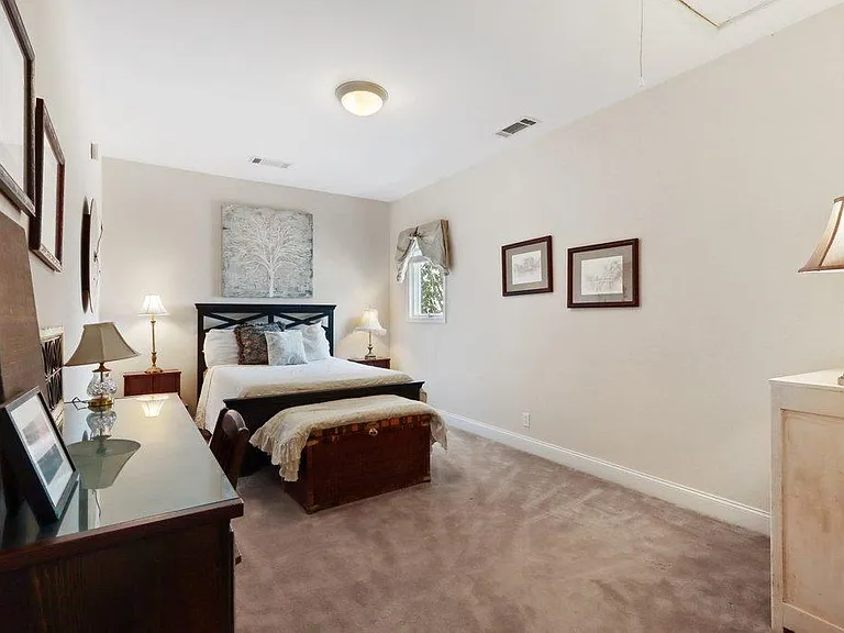 3 of 3 bedrooms upstairs