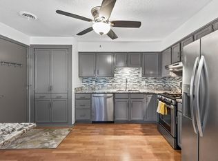 3740 Gershwin Ave N, Oakdale, MN 55128