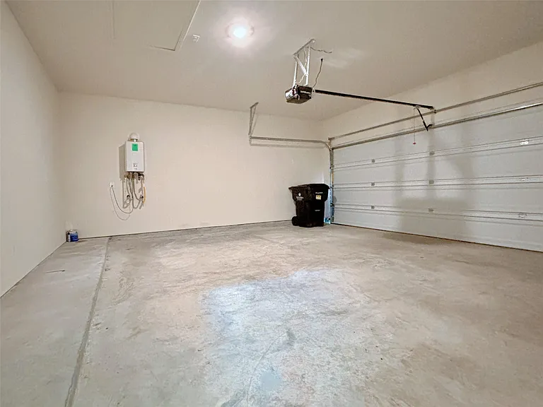 6034 Prince Place Dr — Photo 30