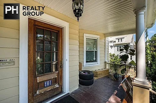 161 Walnut St #1 Photo 1