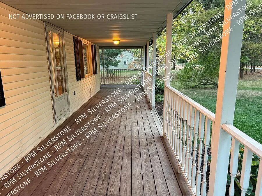 Beautiful 3-Bedroom Armada Home on 1 Acre — Photo 4