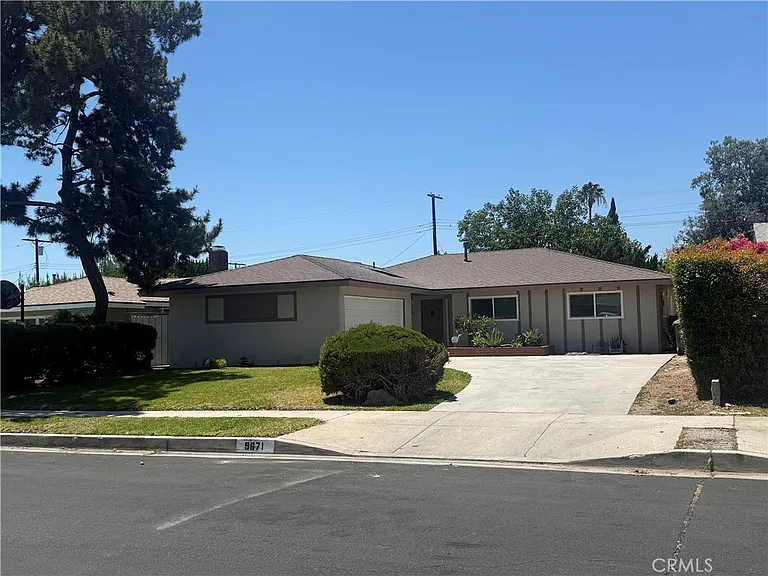 9671 Geyser Ave — Photo 14