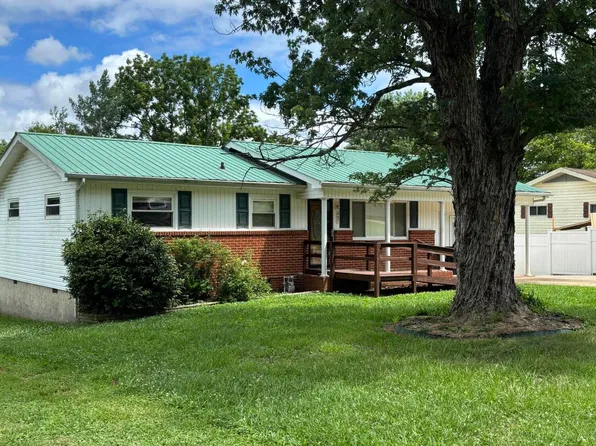 407 Standifer Cir, Dunlap, TN 37327
