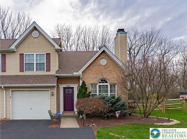 2370 Red Maple Dr, Coplay, PA 18037