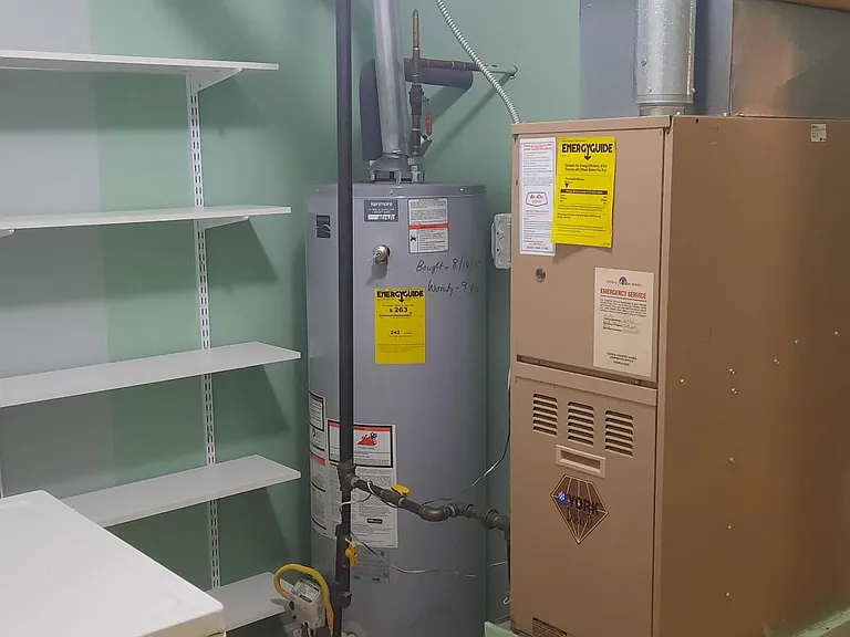 Laundry / Utility Room