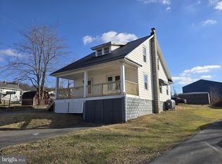 22 W Spanogle Ave, Lewistown, PA 17044