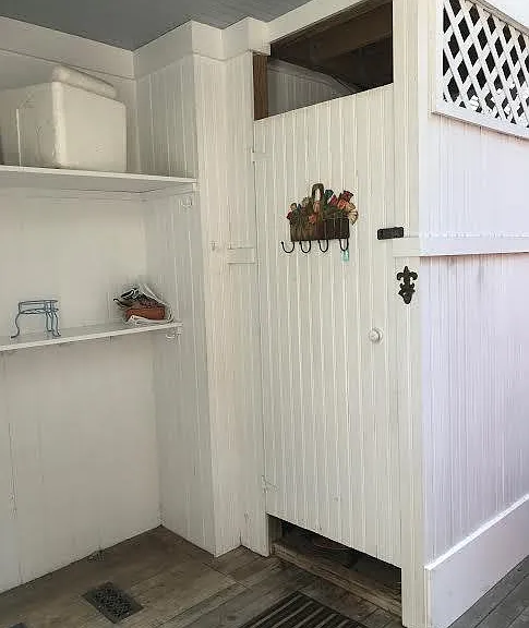outdoor shower