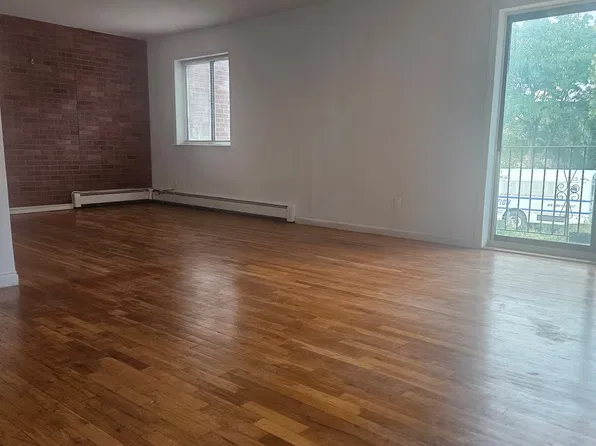 19-06 81st St #2, East Elmhurst, NY 11370