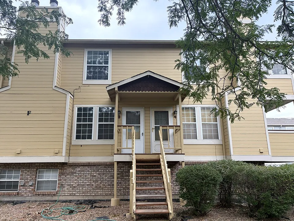 3200 Azalea Dr #F3