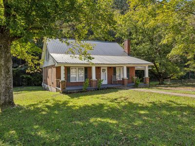519 Water St, Charlotte, TN, 37036