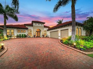 296 Maraviya Blvd, Nokomis, FL 34275