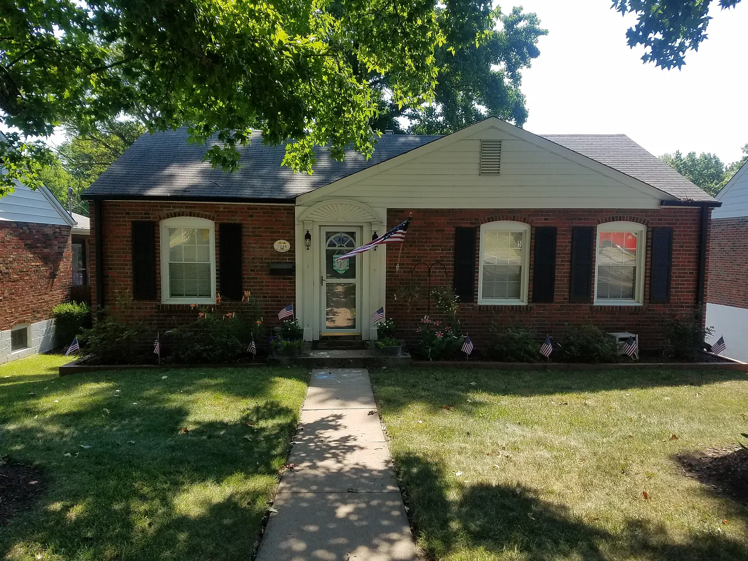 7244 Mackenzie Rd photo 1