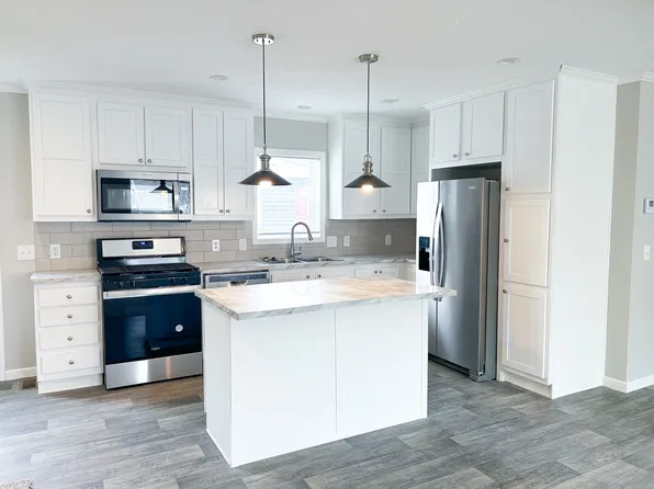 PG B947P Plan, Butternut Creek