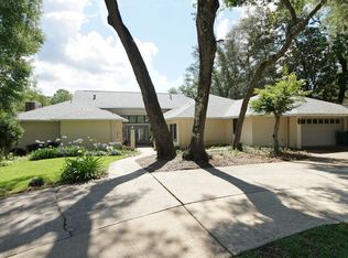 528 Mooney Rd NW, Fort Walton Beach, FL 32547