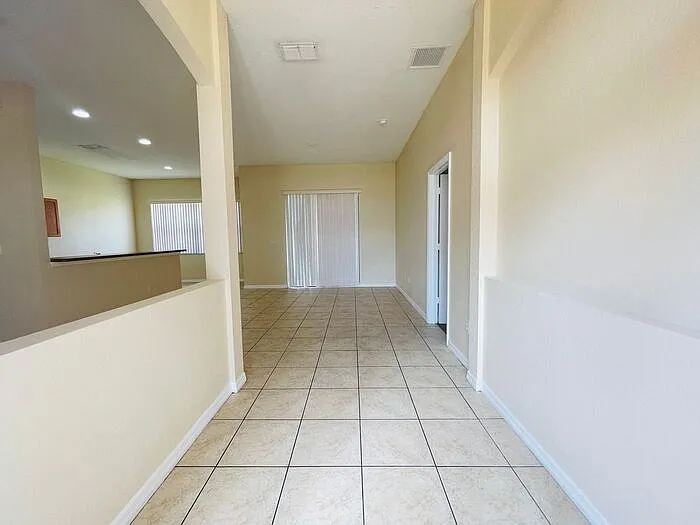 404 Cinnamon Dr — Photo 7