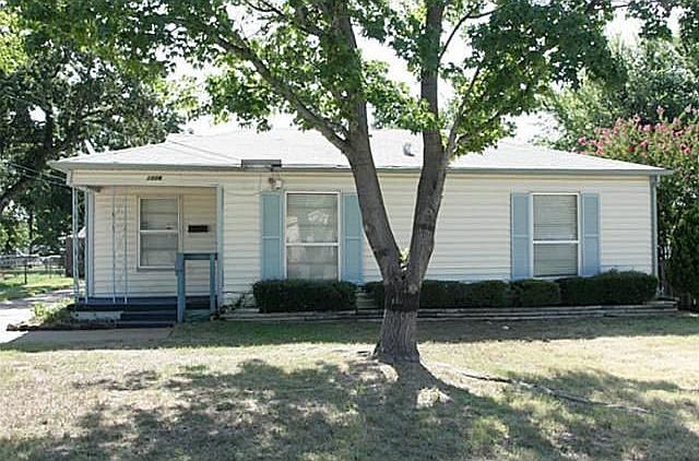 1st image of 1006 Anita St