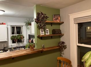 1213 Alsdorf St, Lansing, MI 48910