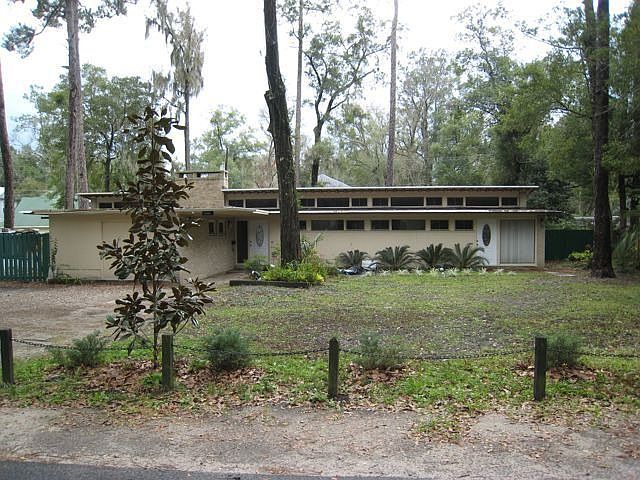 Front from road, 1/2008