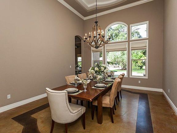 4th image of 10733 Amerine Ln