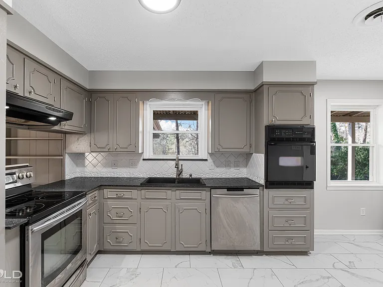 206 Sweetgum Dr — Photo 14