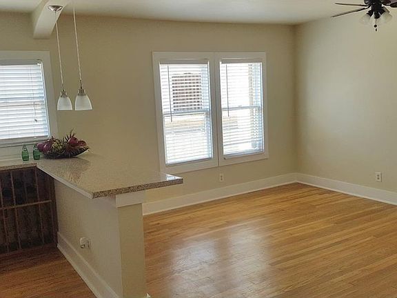 3rd image of 3927 Cole Ave APT C