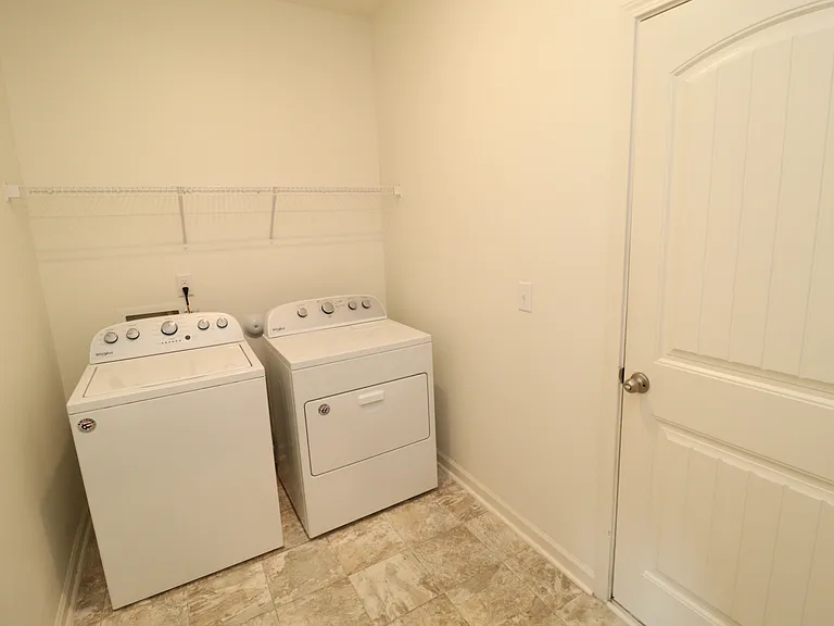 1149 Noor Ln — Photo 23