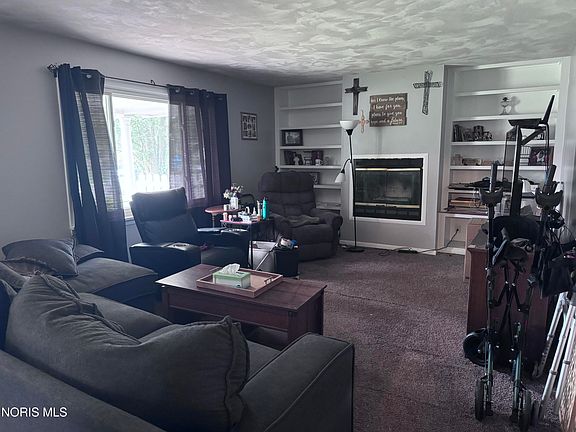 2nd image of 322 Willeke Ave