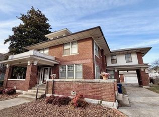 318 E Locust St, Independence, KS 67301