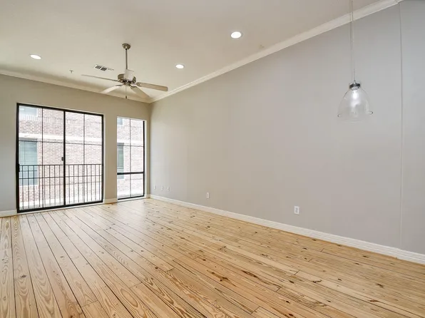118 McGowen St Unit K, Houston, TX 77006