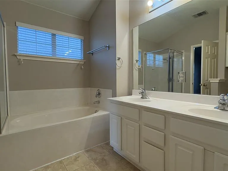 1900 Scofield Ridge Pkwy #5501 — Photo 7
