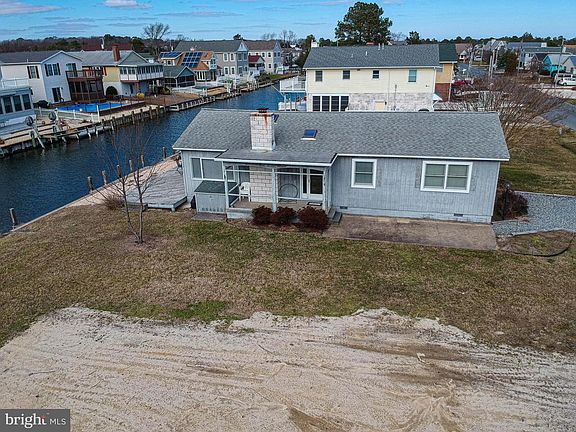 3rd image of 38270 Bayberry Ln
