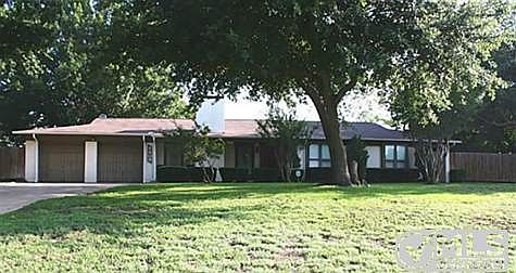 1st image of 3409 Hialeah Dr