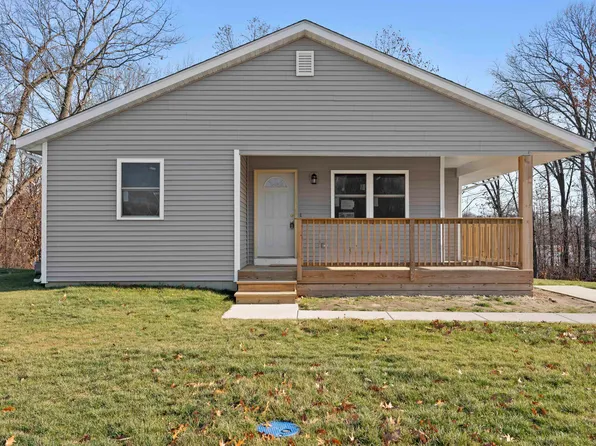 2911 Riverwalk St, Lake Station, IN 46405