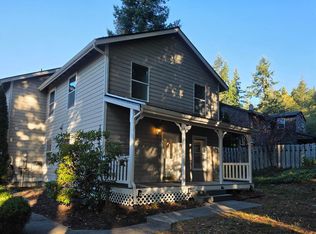 26410 Granny Smith Ln NE, Kingston, WA 98346