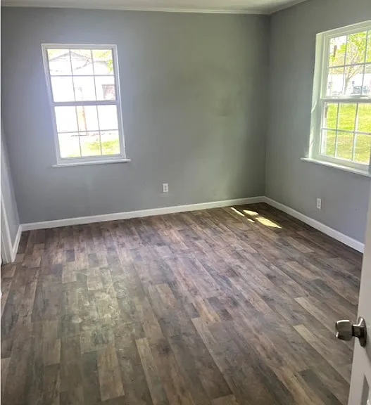 10127 Brinwood Dr — Photo 2