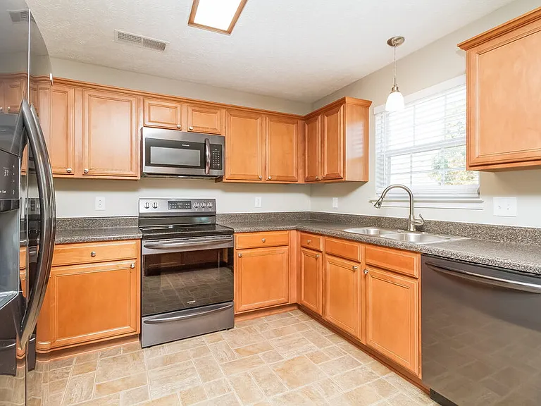 3334 Perlino Dr — Photo 9