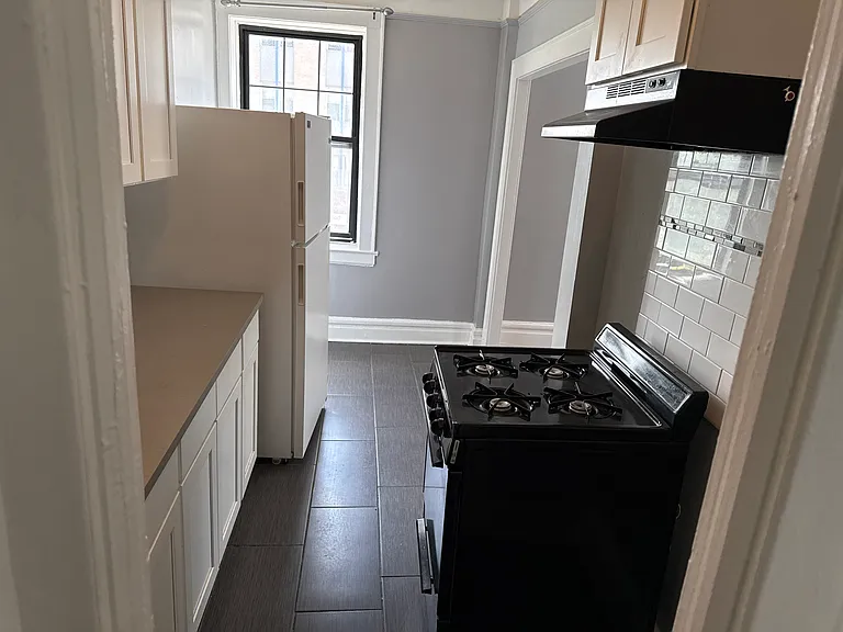 25-27 N Harrison St #303A — Photo 6