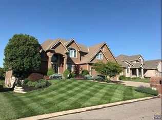 7348 SW Kings Forest Rd, Topeka, KS 66610