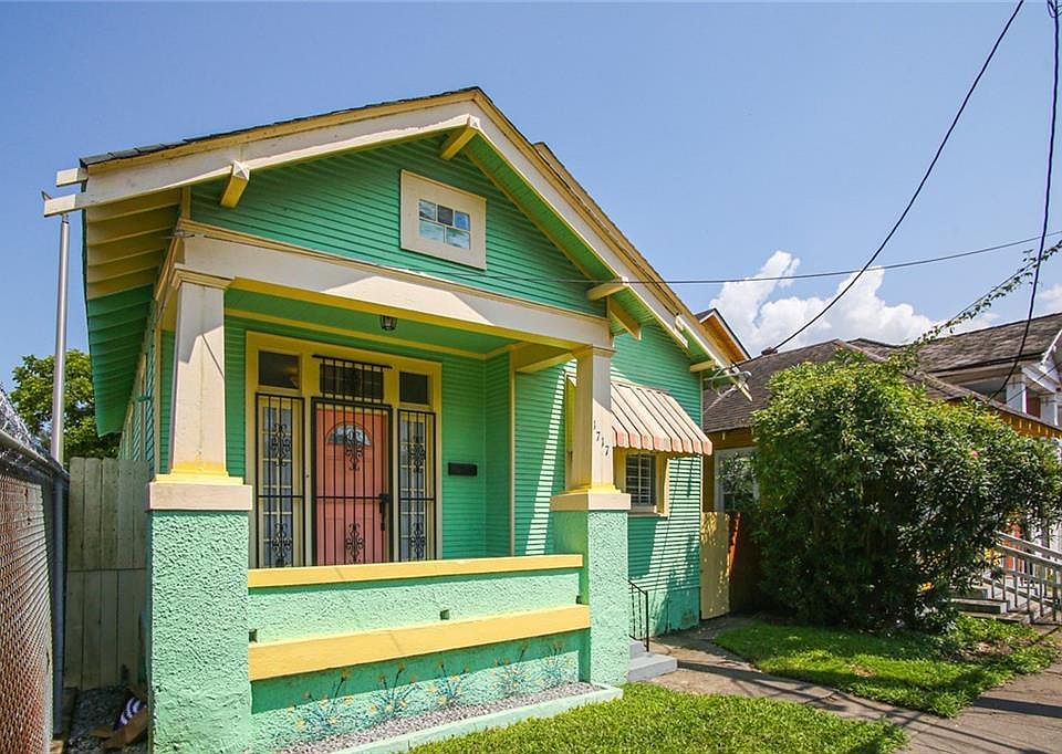 1st image of 1717 Painters St
