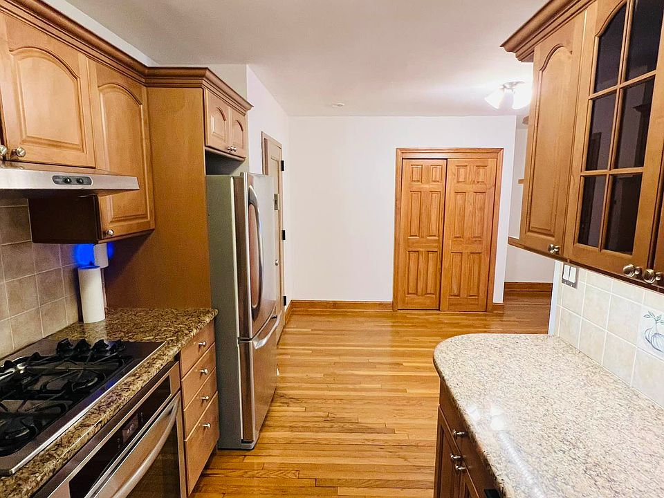1st image of 90-31 52nd Ave #2D