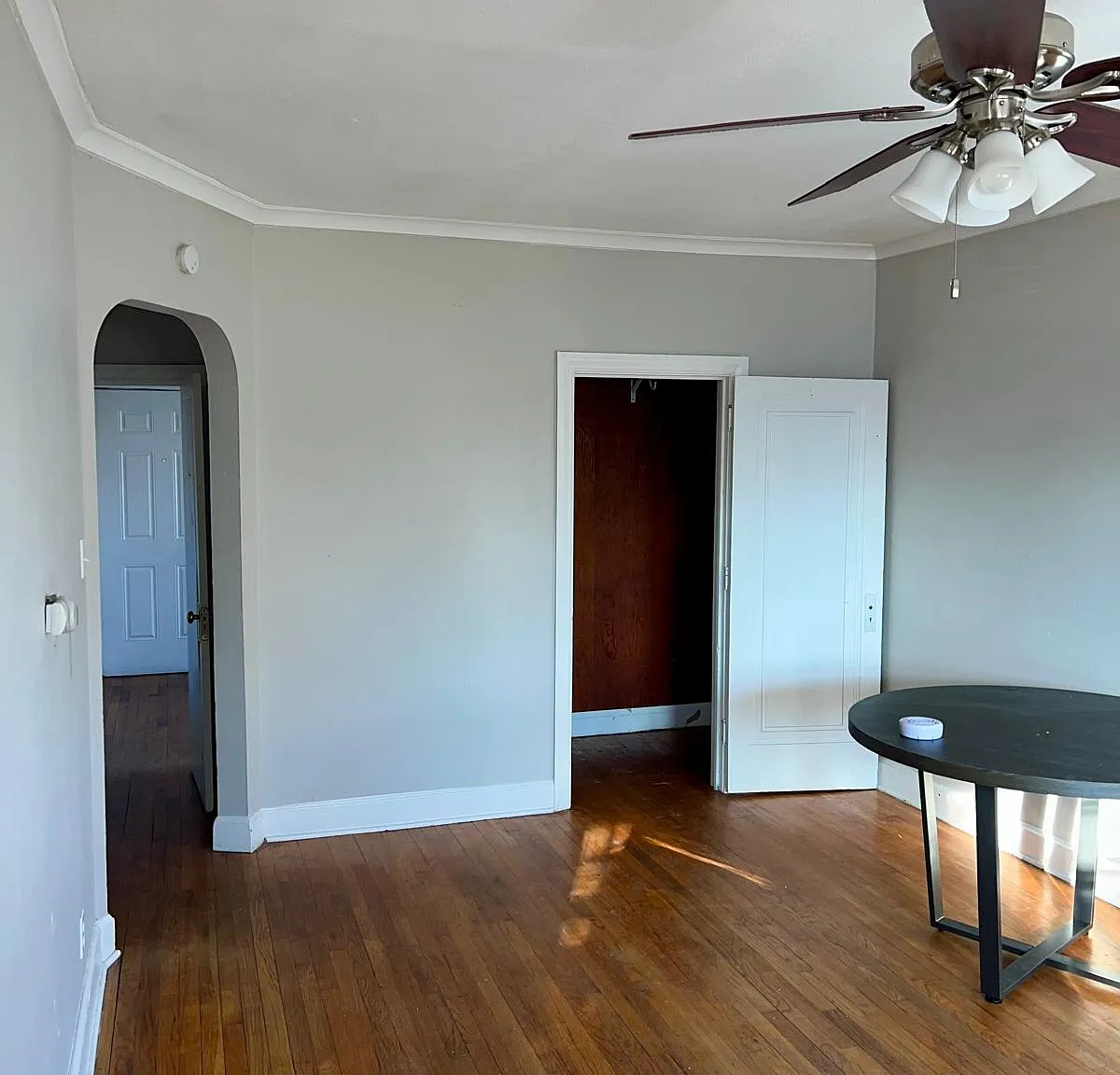 $850/mo 1614 Arlington Ave Unit #4, Des Moines, IA 50314 — Photo 4