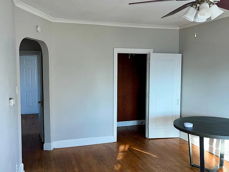 1614 Arlington Ave #4 — Photo 4