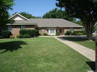 1605 Wellington Dr, Denton, TX 76209
