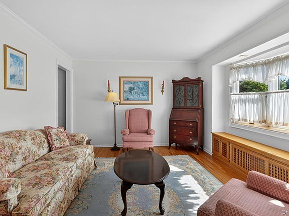3rd image of 88 Philadelphia Avenue